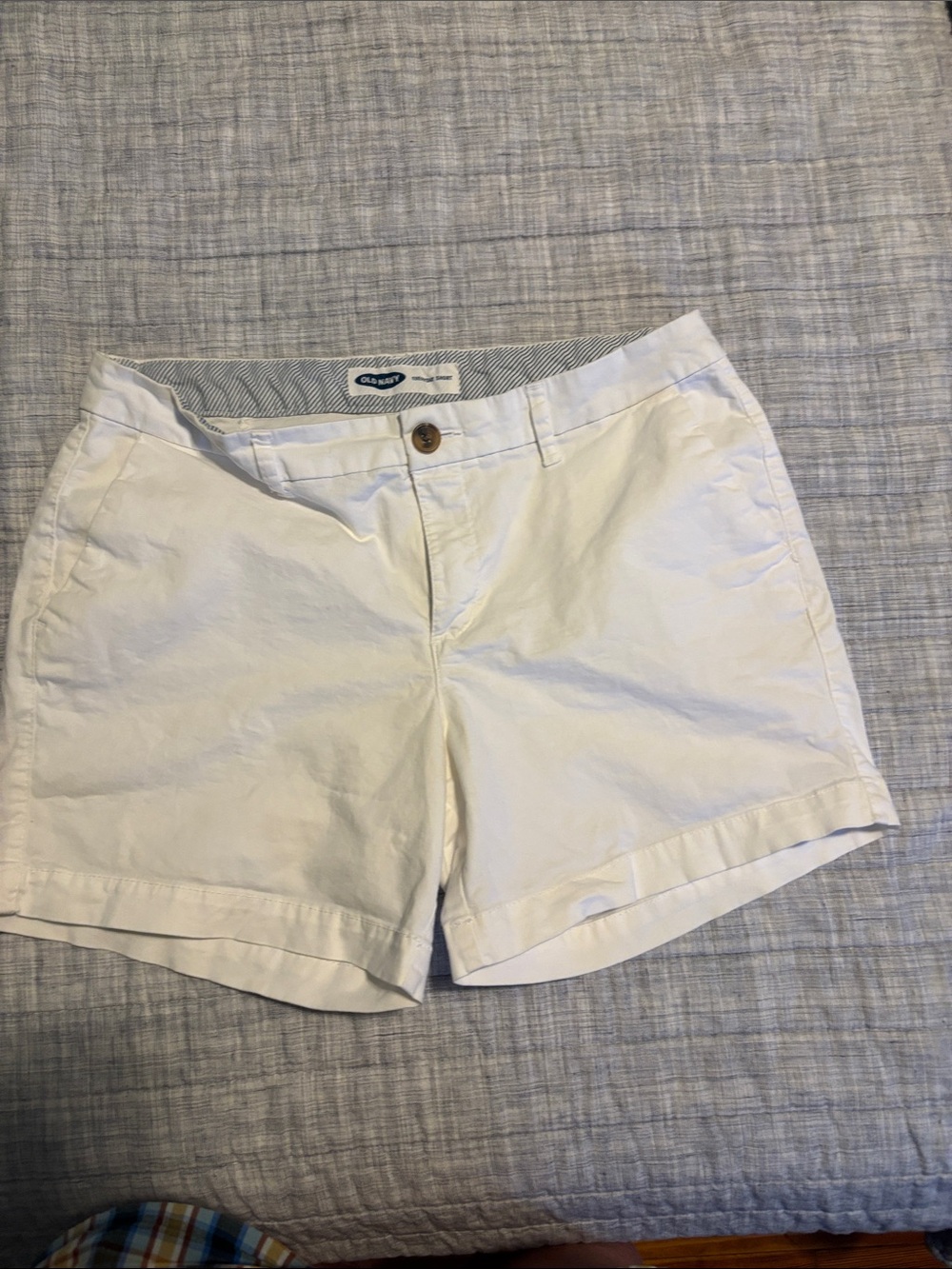Old Navy White Women's Chino Bermuda Shorts